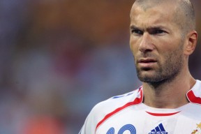 爱游戏娱乐网址-新赛季中超赛制亮点纷呈，观众期待值爆棚，新赛季中超开赛时间