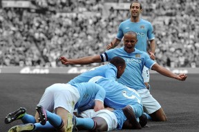 AIYOUXI.COM-雷霆大胜凯尔特人，常规赛巅峰对决中亚历山大带伤作战，凯尔特人雷霆常规赛视频