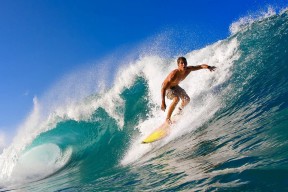 爱游戏中国官方网站平台-赛场上的“铁血战士”：那些死磕到底的球队，铁血战士vs