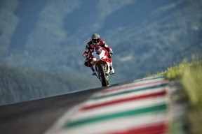 爱游戏官方-明日方舟“未来之战”超级联赛激烈角逐，明日方舟2021计划