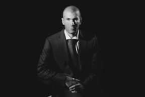 爱游戏体育（AYX）官方APP下载-篮下争夺激烈：北京队抢下整场比赛最多篮板，目标明确！，篮球 北京队