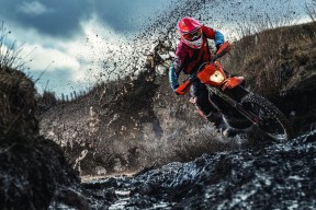 爱游戏app下载-公益赛事层出不穷，用游戏温暖社会心灵，公益比赛项目