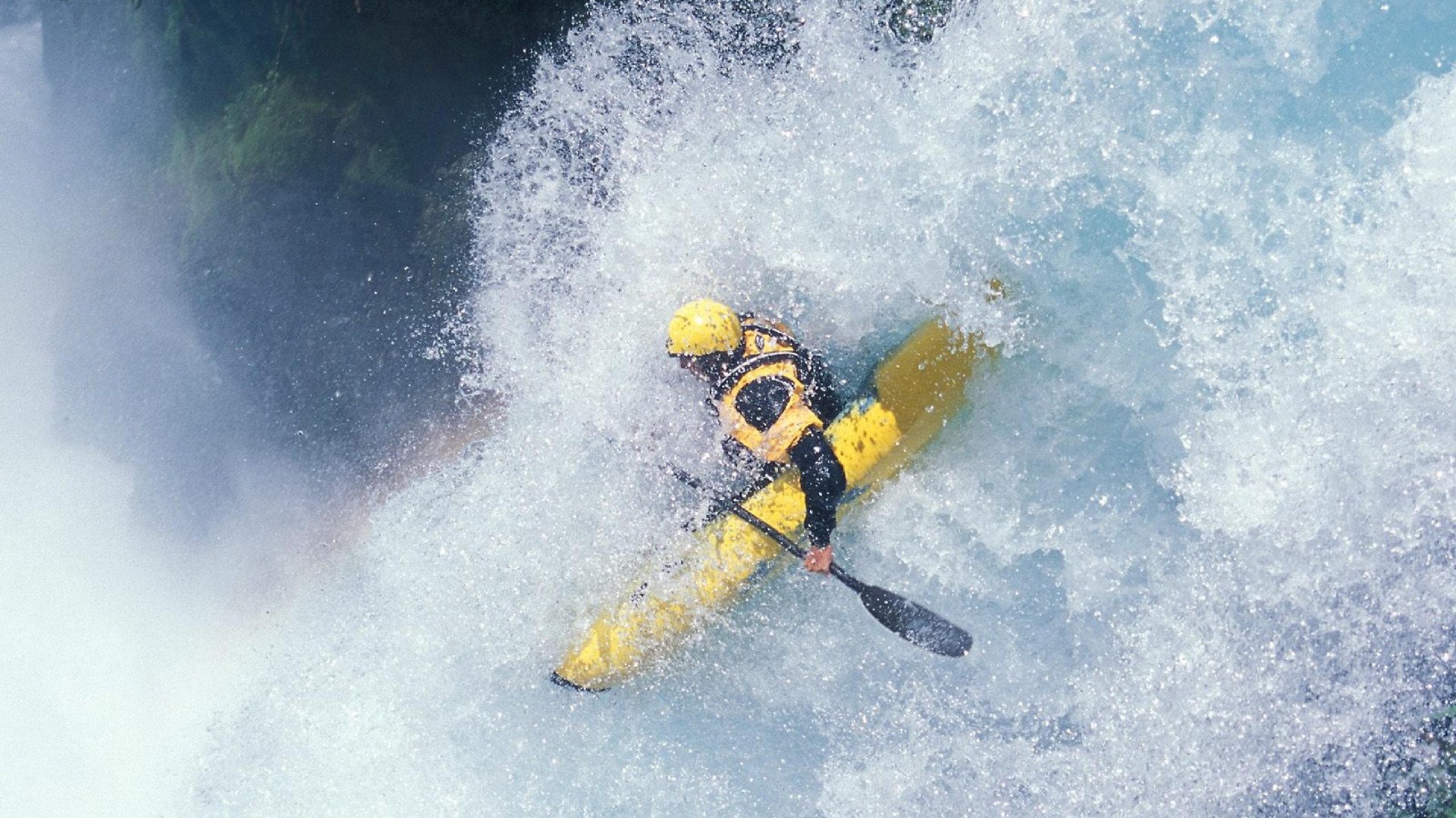 海外战队频频亮相，国际舞台激烈角逐荣誉与实力，海外联赛