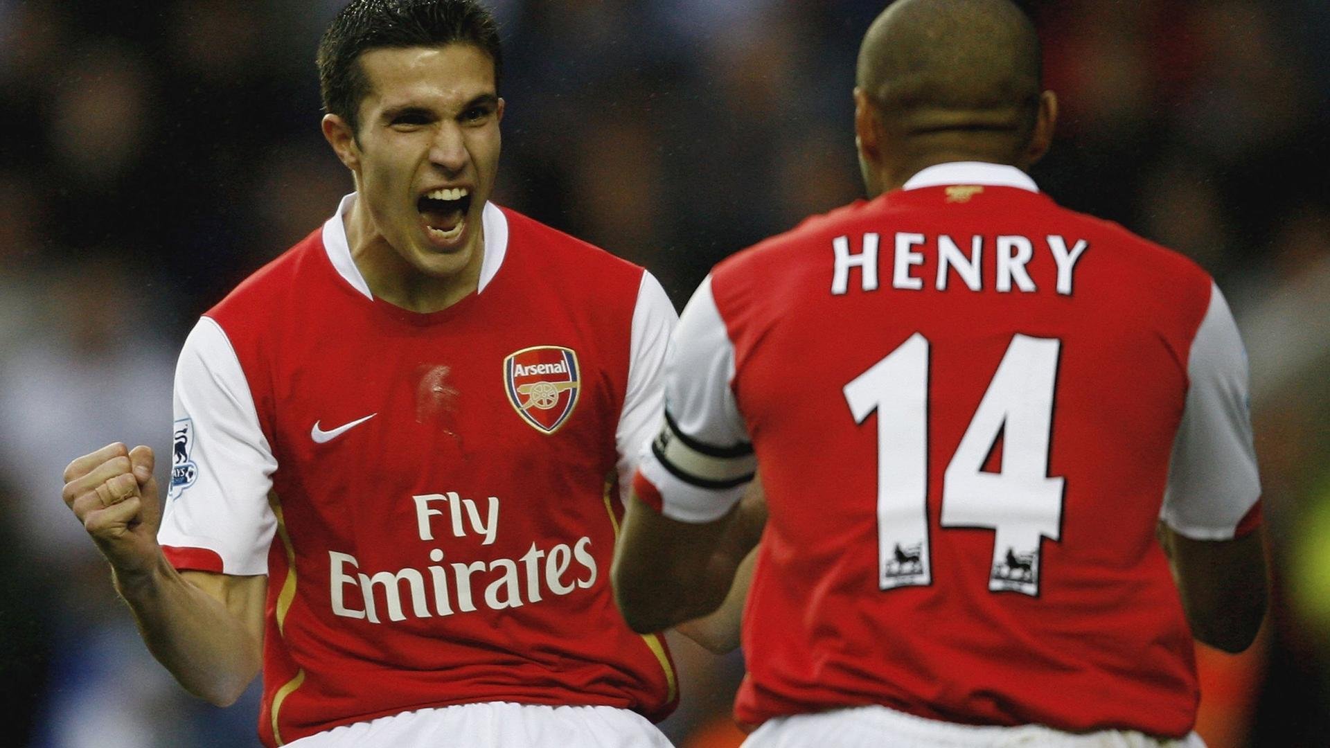 欧洲杯战术革新：变化多端引领新风尚！，欧洲杯各个球队技战术打法